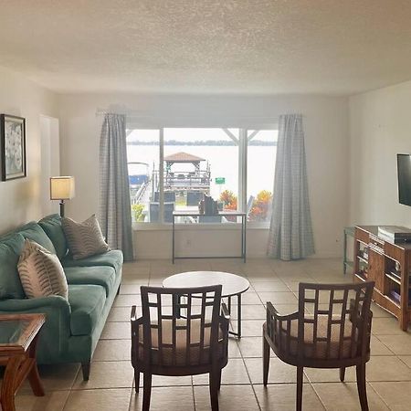 מאונט דורה Lakefront Duplex With Pontoon Boat 2 Bedroom Home מראה חיצוני תמונה