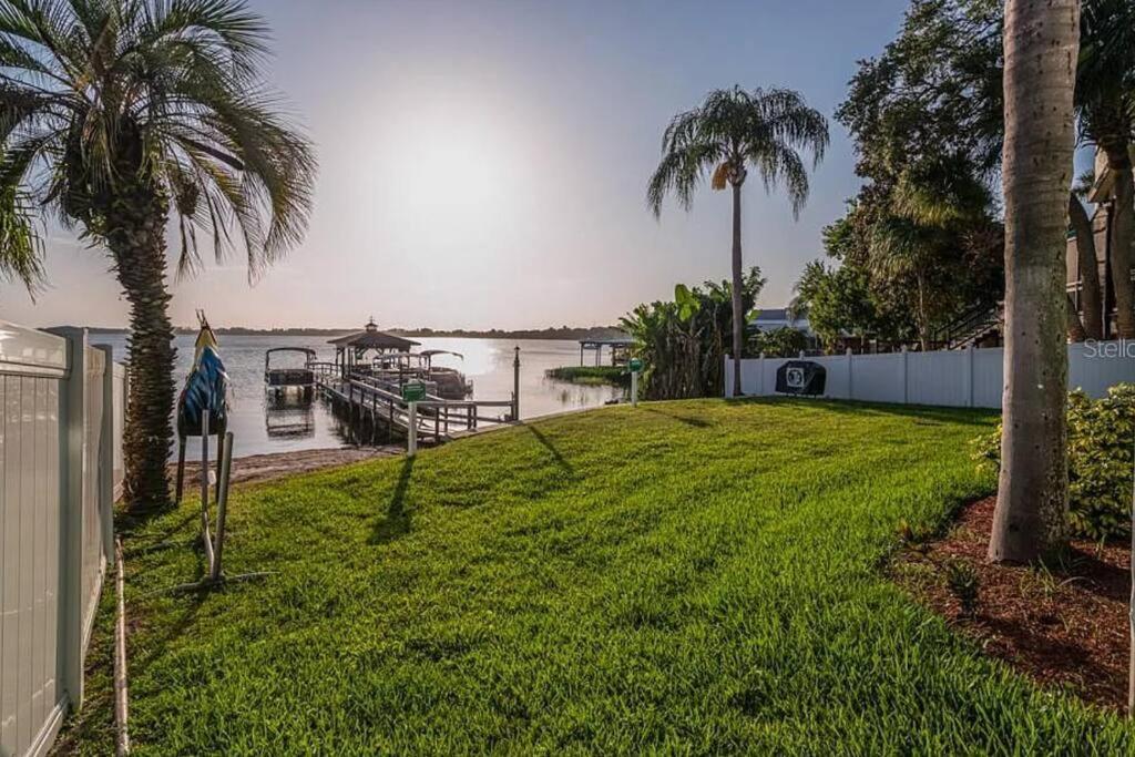 מאונט דורה Lakefront Duplex With Pontoon Boat 2 Bedroom Home מראה חיצוני תמונה