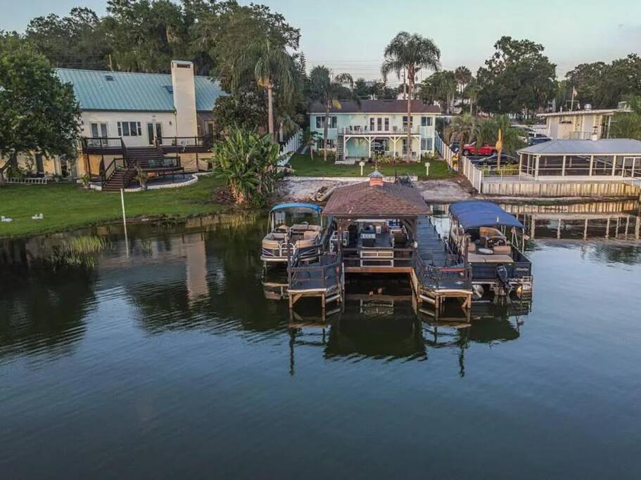 מאונט דורה Lakefront Duplex With Pontoon Boat 2 Bedroom Home מראה חיצוני תמונה