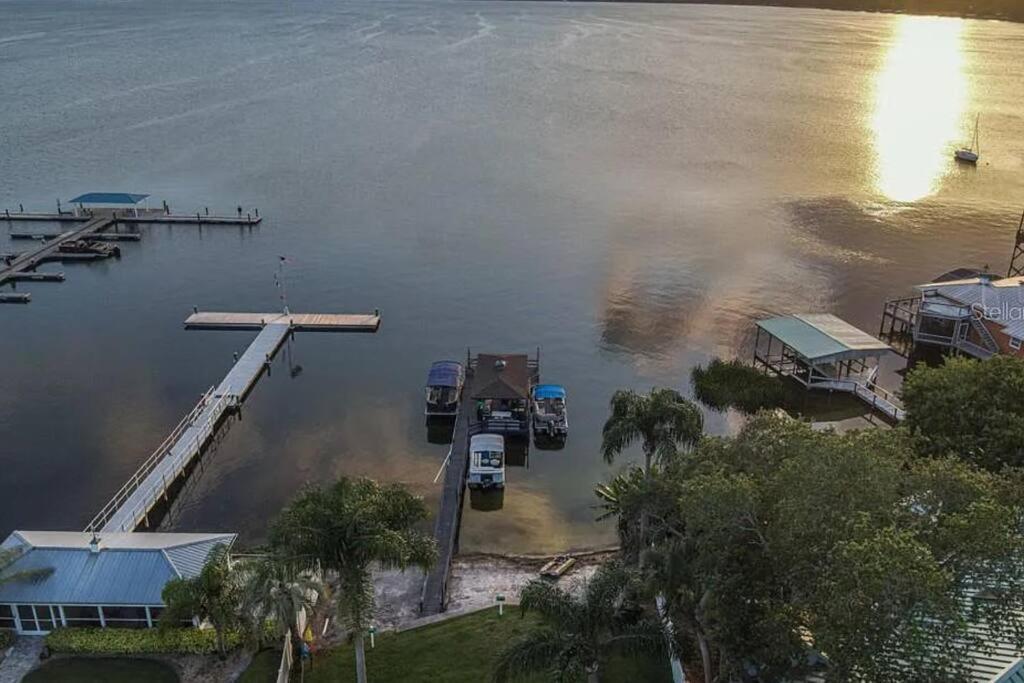 מאונט דורה Lakefront Duplex With Pontoon Boat 2 Bedroom Home מראה חיצוני תמונה